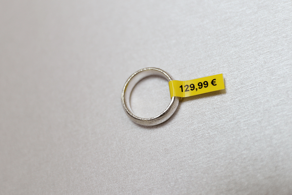 Original Brother TZeFX611 fleksibel ID merketape – sort på gul, 6 mm bred 4